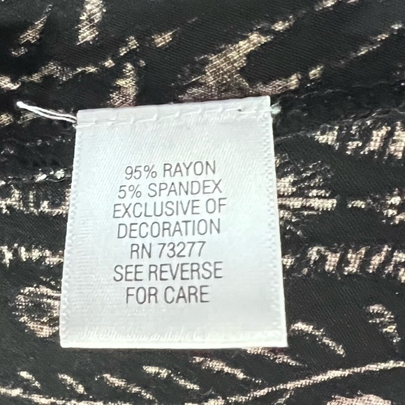 NWT- ELLE LA BELLE VOYAGE DRESS - Picture 6 of 7